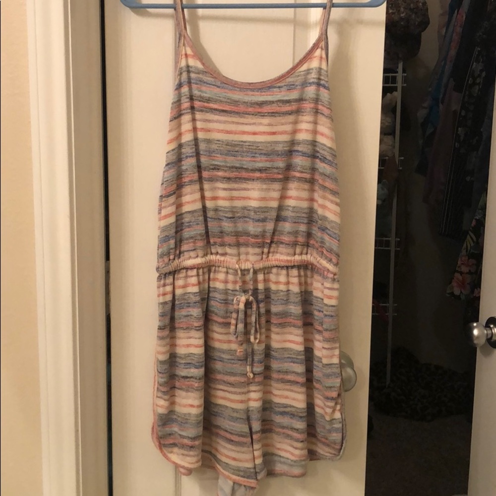MOSSIMO SUPPLY CO ROMPER SZ L